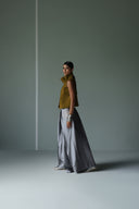 صدرية من الحرير المنسوج يدويًا