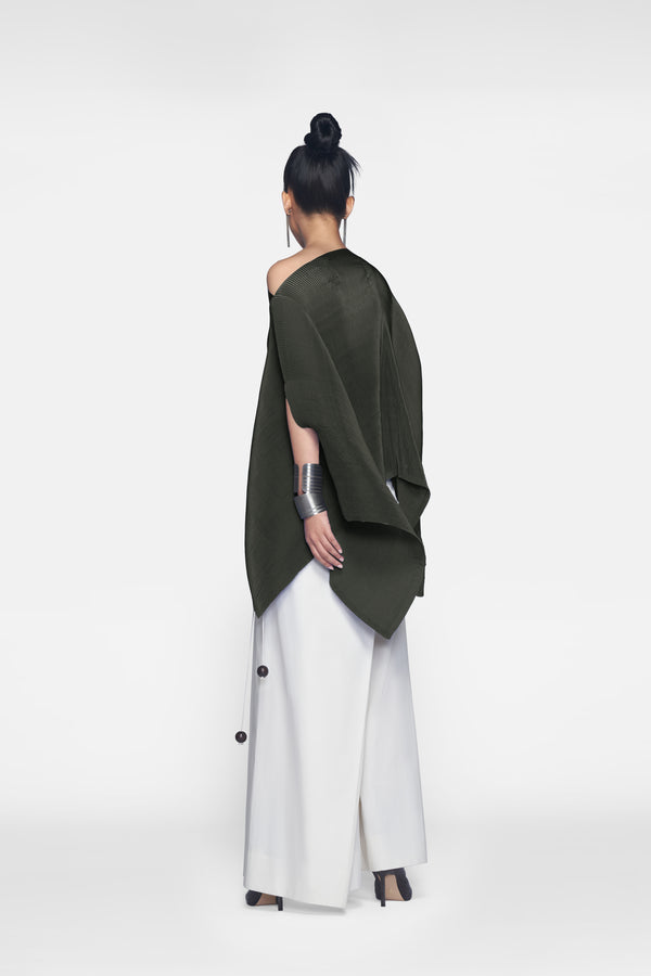 Pleated Short Poncho