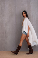 بونشو طويل مطوي