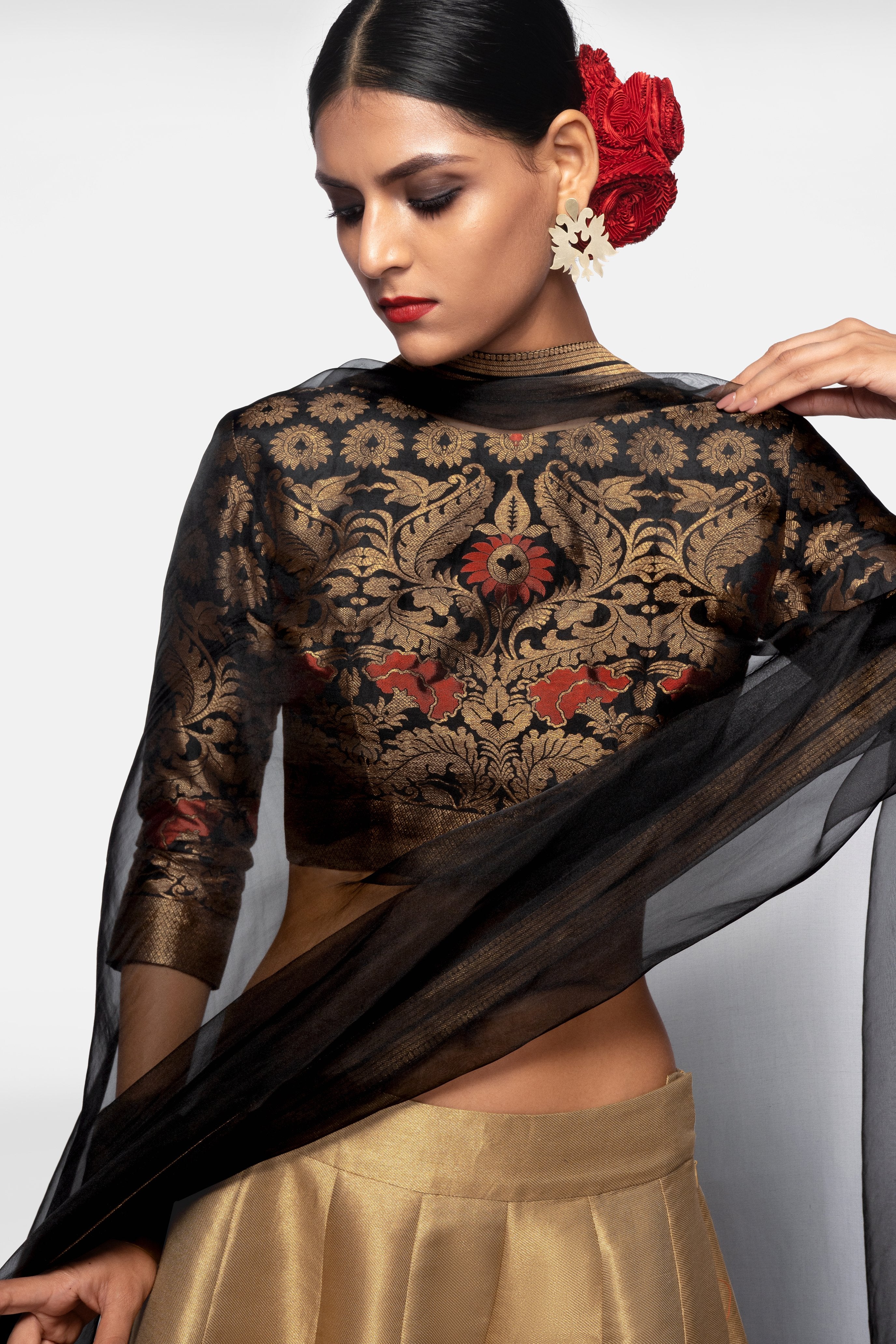 Brocade/Banarasi lehenga designs 2022||beautiful Banarasi fabric lehenga  designs for wedding - YouTube